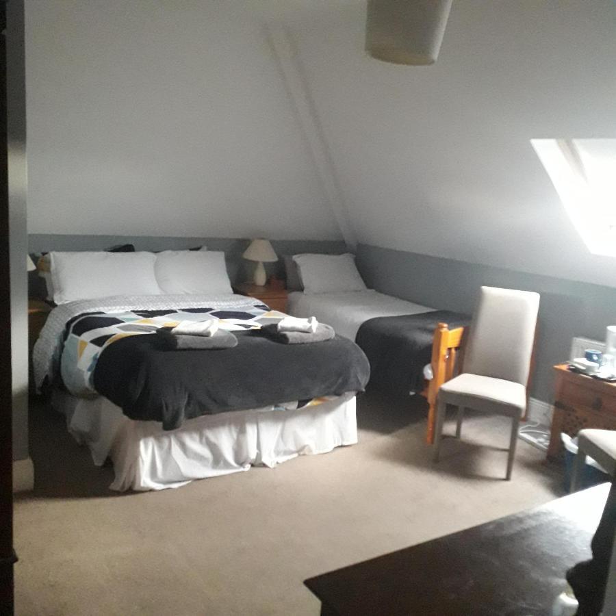 The Curragh Country House Accommodation Newbridge  Extérieur photo