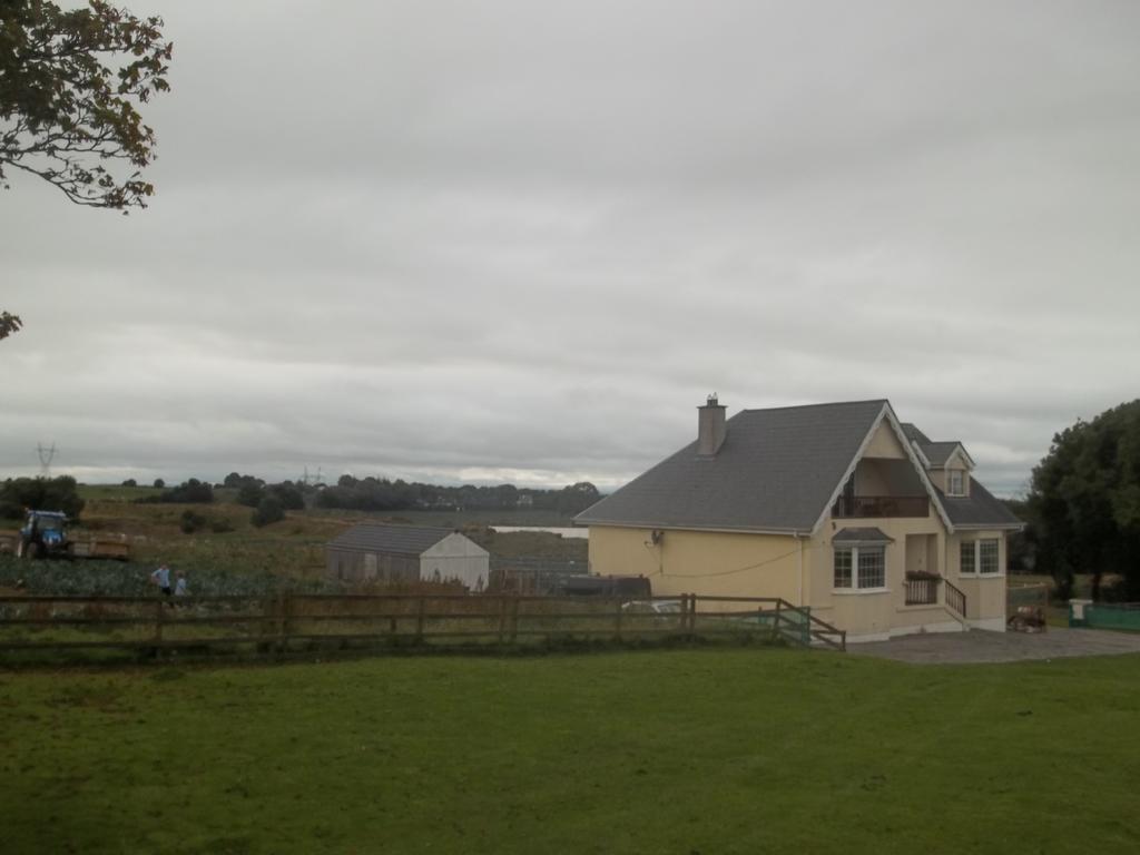 The Curragh Country House Accommodation Newbridge  Extérieur photo