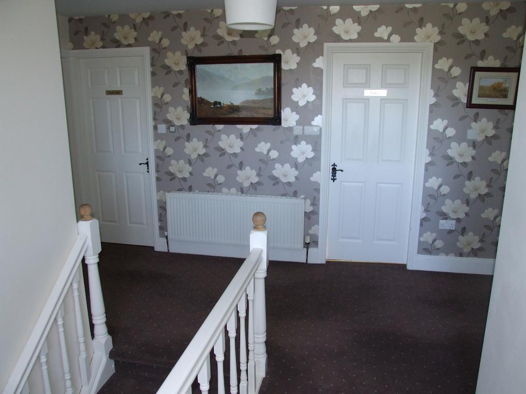 The Curragh Country House Accommodation Newbridge  Extérieur photo