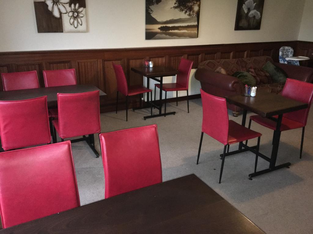 The Curragh Country House Accommodation Newbridge  Extérieur photo